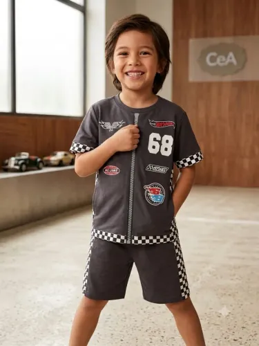 Conjunto Pijama Infantil Hot Wheels C&A 8 anos Novo