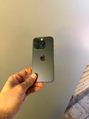 iPhone 15 Pro 128gb Preto E o melhor: com preço promocional!