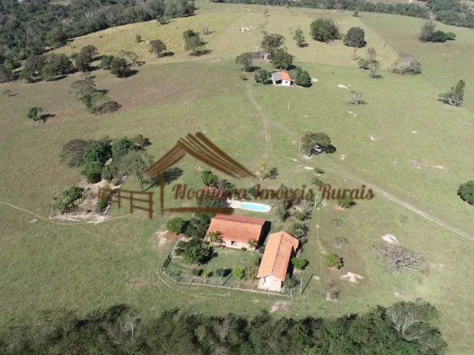 Sitio com 6 alqueires na região de Porangaba-SP