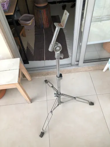 Estante de Percussão 