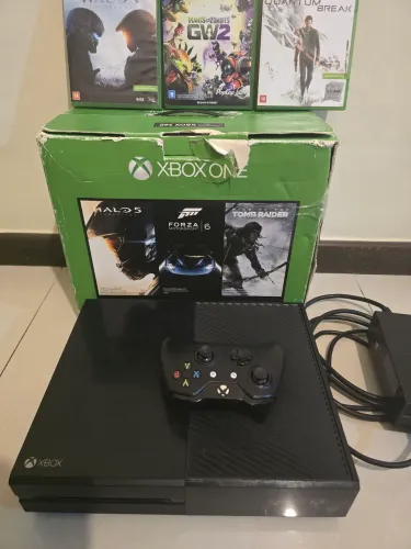 Xbox one fat 500gb 1 controle 3 jogos caixa