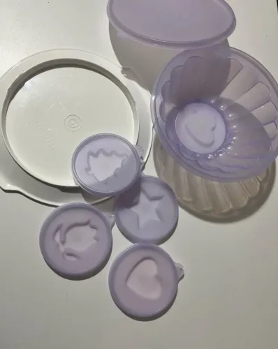 Forma decorativa tupperware 