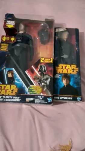 Boneco star Wars 30 cm Cargo Vder e Luke Skywalker