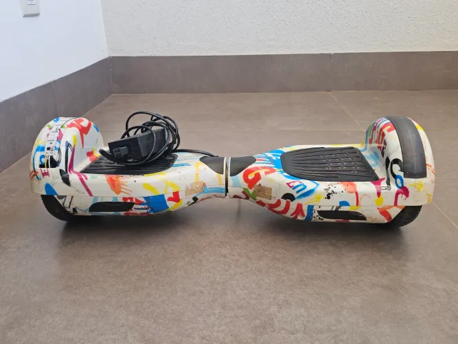 Hoverboard skate elétrico