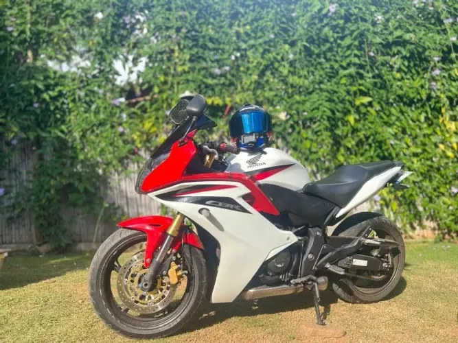Honda CBR 600F 2013/2013 - 26.000 km originais - Segundo dono - Toda original