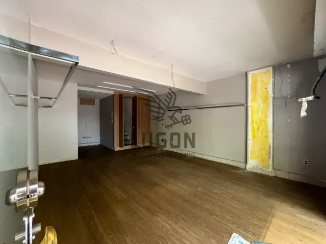 Loja com sobreloja em Jardim da Penha | 30 m²