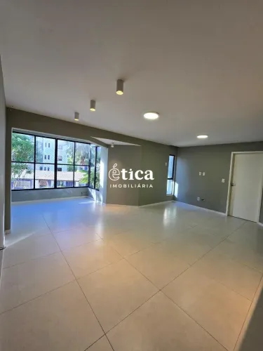 Apto reformado - 114m - 03 quartos sendo 02 suítes