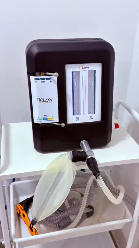 Máquina de sedação consciente