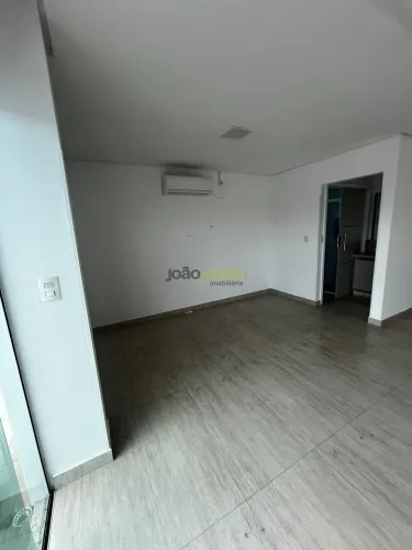 Sala Comercial para Alugar em Flor de Nápolis, São José, 96m²