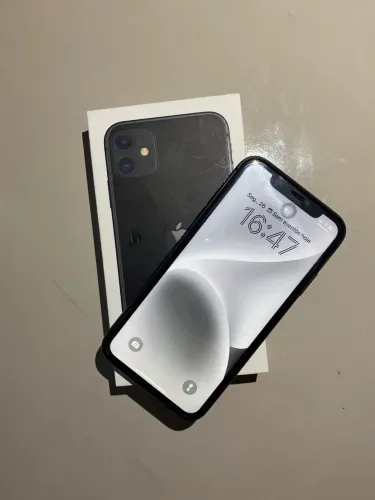 iPhone 11 64 gb - aceito cartão