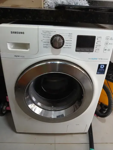 Máquina de lavar Samsung para retirar peças/ defeito na placa
