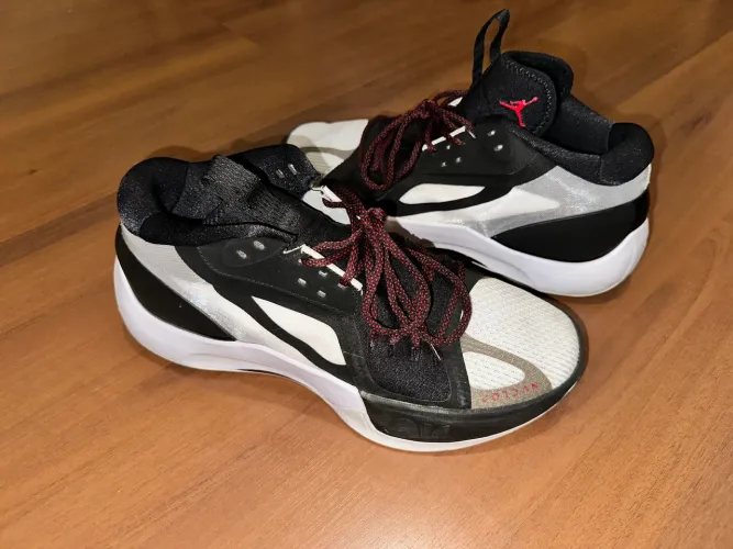 Nike Air Jordan Zoom 