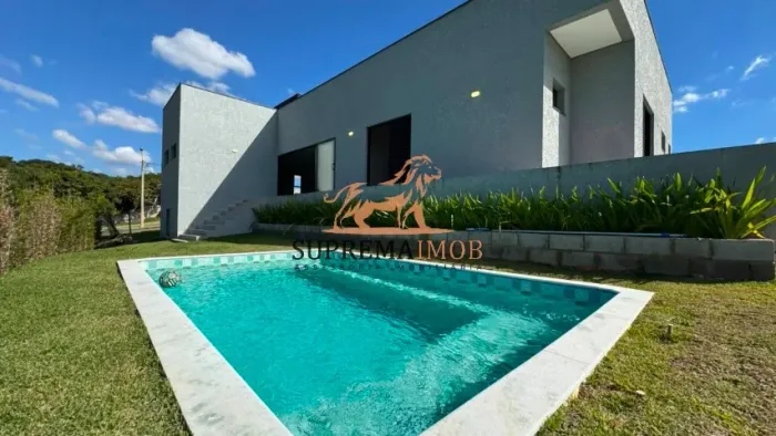 Casa Nova com 3 Suítes à Venda no Village Ipanema II em Araçoiaba