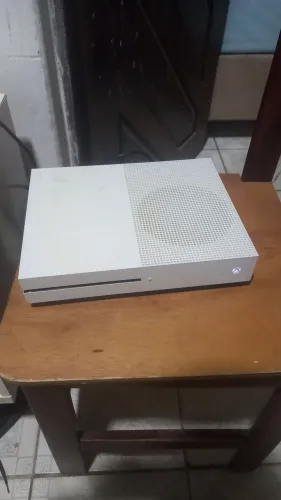 XBOX ONE S Console pra trocar em PC GAMER