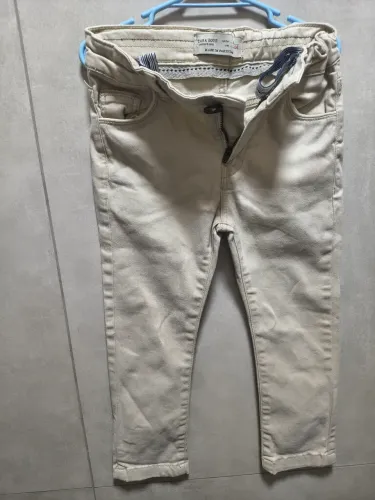 Calça Zara masculina tamanho 4