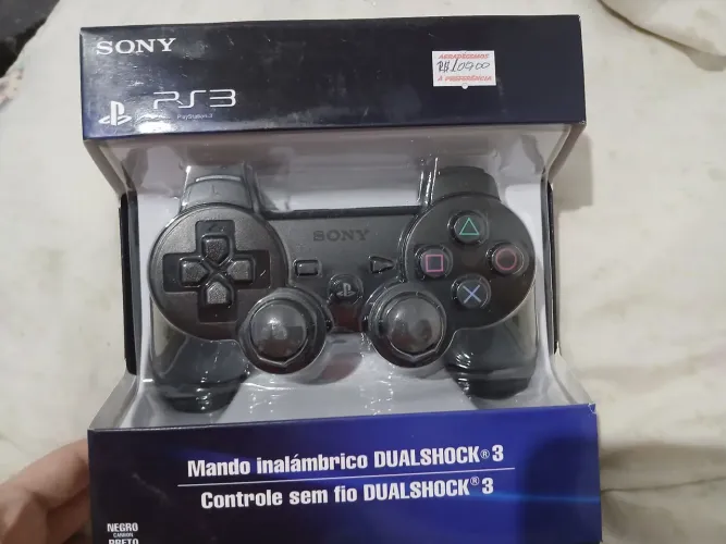 Controle Sony Dualshock 3 ( compatível com celular via Bluetooth)