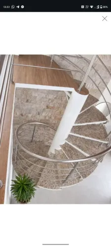 Escada caracol em concreto 