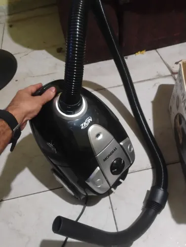 Aspirador mondial Zion 1500w