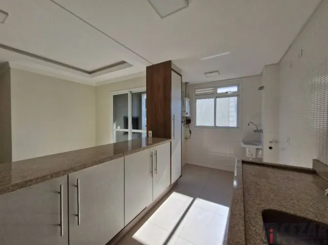 Apartamento com 2 dormitórios para alugar, 70 m² por R$ 2.600/mês - Uberaba - Curitiba/PR