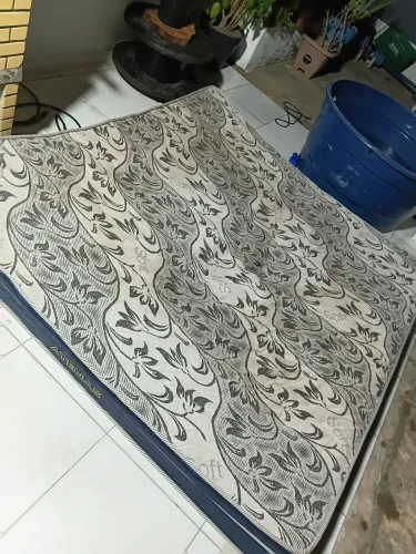 Vendo colchão de cama Super king