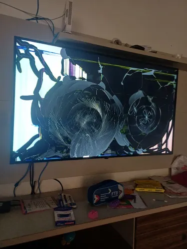 Smart tv lg 50 polegadas tela quebrada