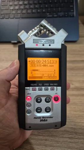 Gravador Zoom H4n