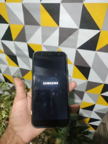 Samsung J4 Plus só pegar e usar
