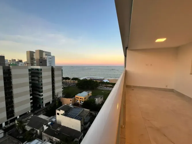Imóvel para aluguel possui 113 metros quadrados com 3 quartos em Itapuã - Vila Velha - ES