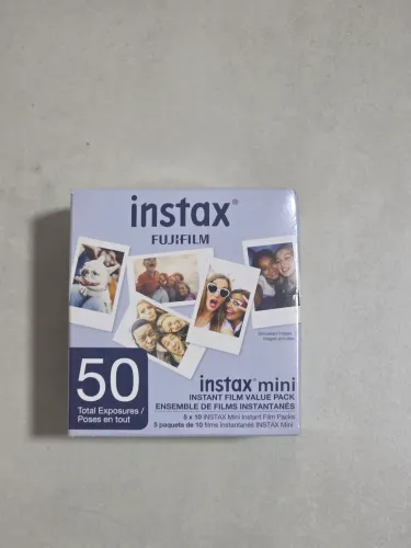 50x Filmes Fujifilm Instax Mini - Caixa com 50 Filmes lacrada