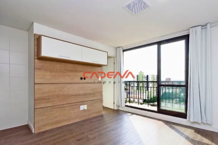 Apartamento com 1 quarto e 1 vaga para aluguel no Portão