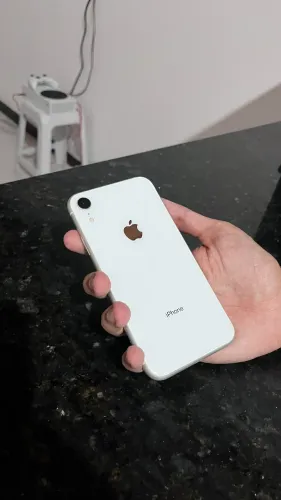 iPhone XR sem detalhes
