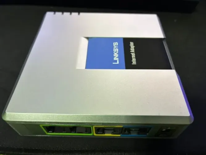 Adaptador Ata Voip Spa2102 Linksys Gateway 2 Portas