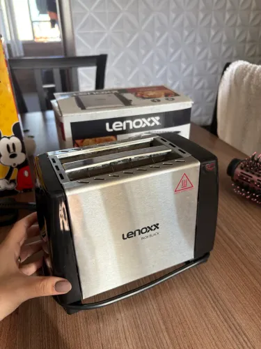 Torradeira inox em excelente estado