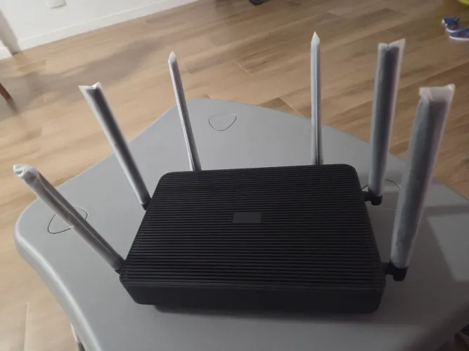 Roteador Xiaomi ax3200 com OpenWrt 25.12.5