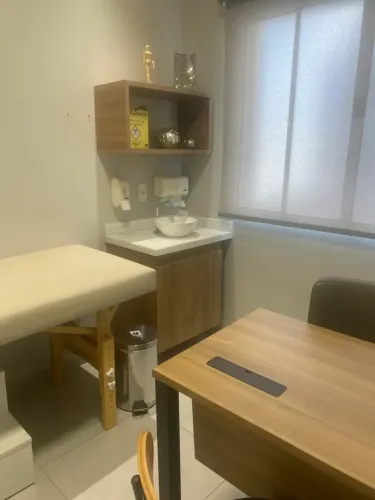 Sala/Conjunto para aluguel com 10 metros quadrados em Centro - Jundiaí - São Paulo