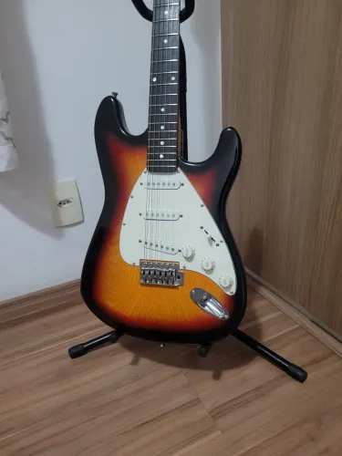 Guitarra Dolphin 
