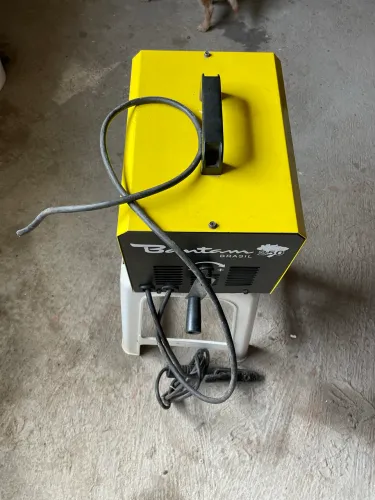 Máquina de Solda 250 Amperes Bivolt
