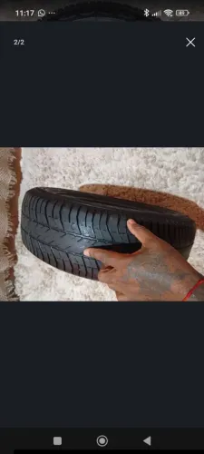 Peneu Goodyear 13 semi novo 