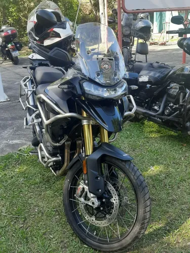 Triumph Tiger 1200 Rally Black Edition