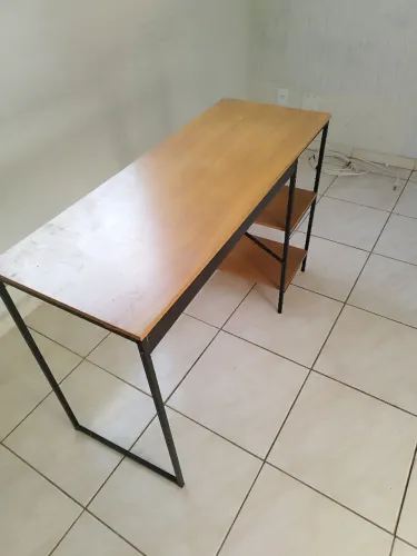 Mesinha de escritório