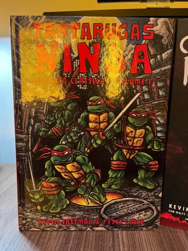 HQ Tartarugas Ninja Clássica VOL.1 (Pipoca e Nanquim)