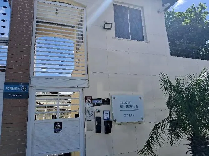 Casa no SIQUEIRA em Fortaleza/CE - Caixa *1311