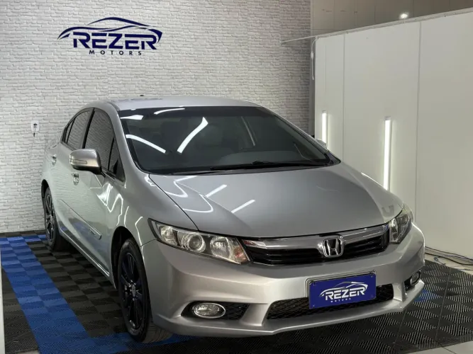 Honda Civic Sedan LXR 2.0 Flexone 16V Aut. 4P 2014