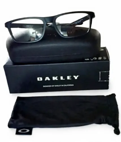 Óculos Oakley OX8164L 0155