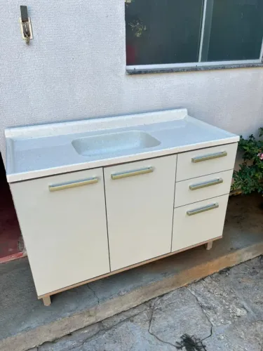 Bancada de Cozinha + Tampo e Cuba