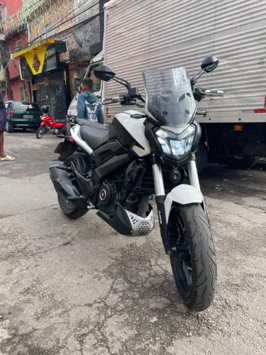 Bajaj 400