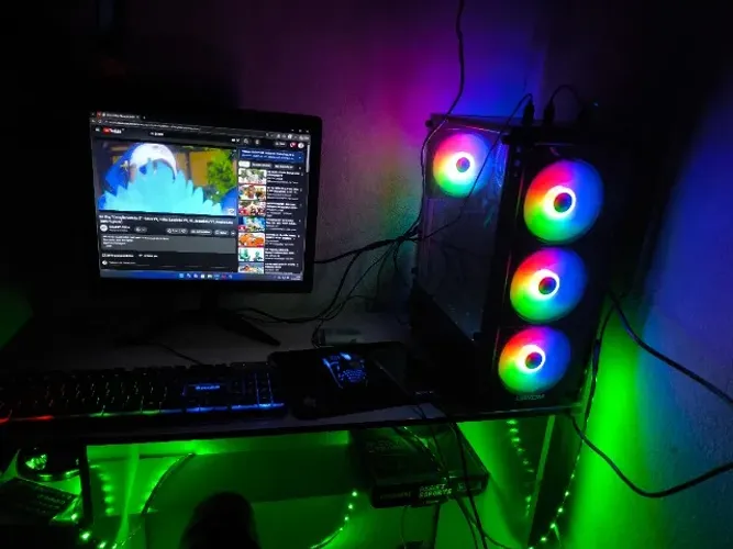 Pc