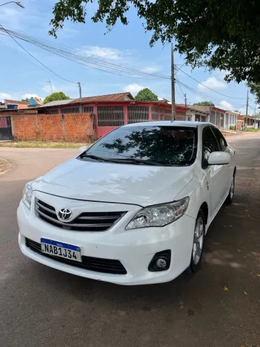 Toyota Corolla GLI 1.8 Flex 16V Aut. 2013