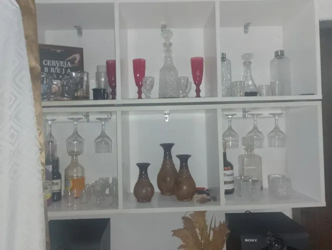 Vendo nicho acompanhado de aparador