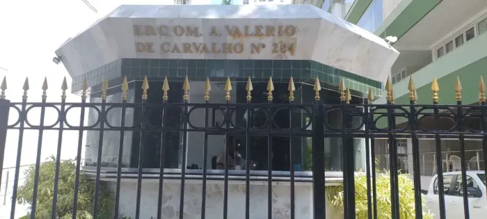 Imóvel para venda possui 170 metros quadrados com 3 quartos em Campo Grande - Salvador - B